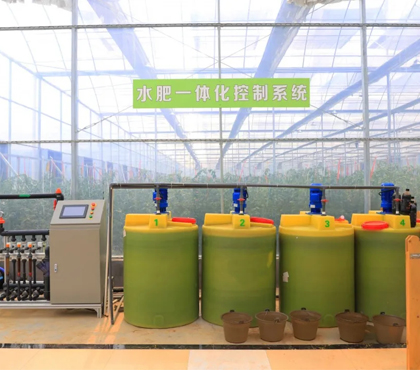 金海湖新區(qū)，智能溫室大棚采用華勝物聯網水肥一體化設備實現智能化灌溉